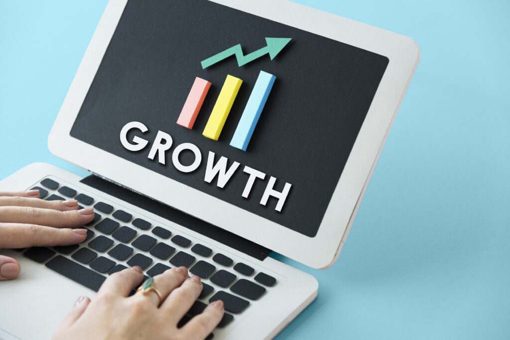 Gráfico de crescimento, representando uma melhoria em sucesso, baseado no Growth Hacking.